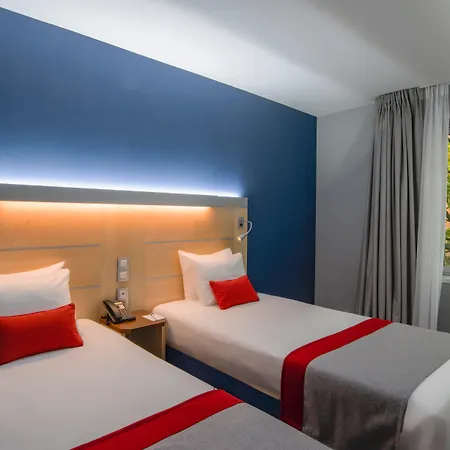 Express Paris-canal De La By Ihg Hotel Paris