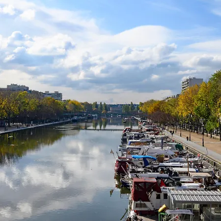 Express Paris-canal De La By Ihg Hotel