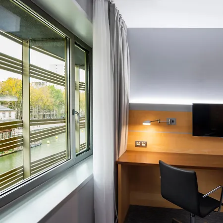 Express Paris-canal De La By Ihg Hotel Paris