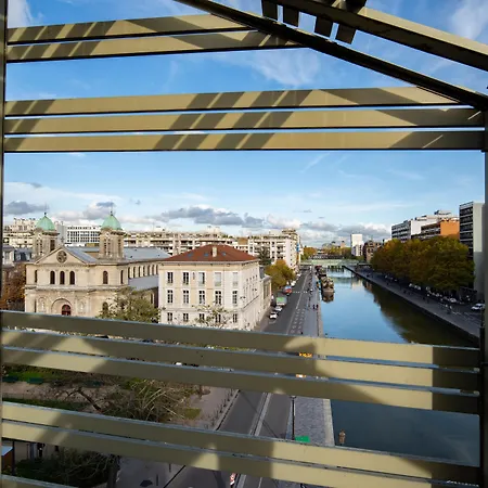 فندق هوليداي إن إكسبرس - كنال دو لا فيليت باريس