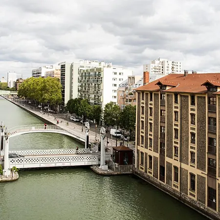 فندق هوليداي إن إكسبرس - كنال دو لا فيليت باريس