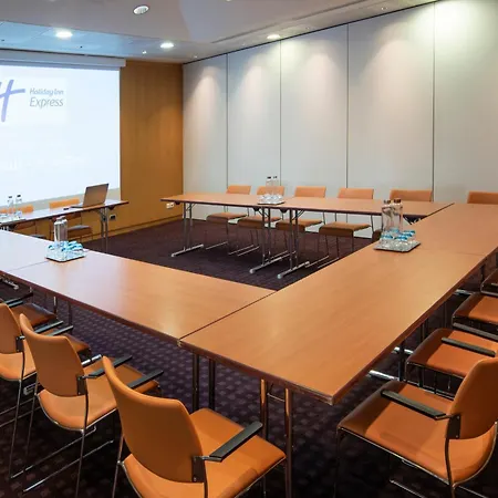 Express Paris-canal De La By Ihg 3* Paris