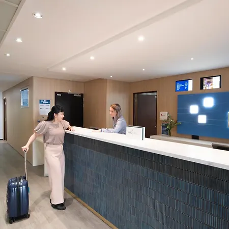 Express Paris-canal De La By Ihg 3* Paris