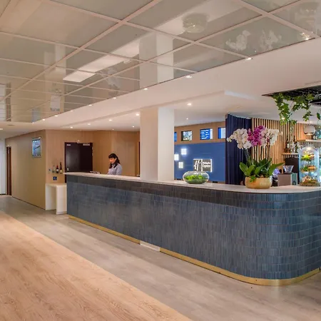 Express Paris-canal De La By Ihg Paris