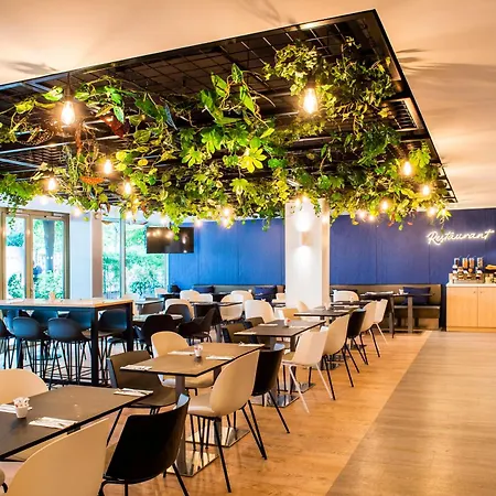 Express Paris-canal De La By Ihg 3* Paris