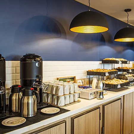 هوليداي إن إكسبرس - كنال دو لا فيليت 3* باريس