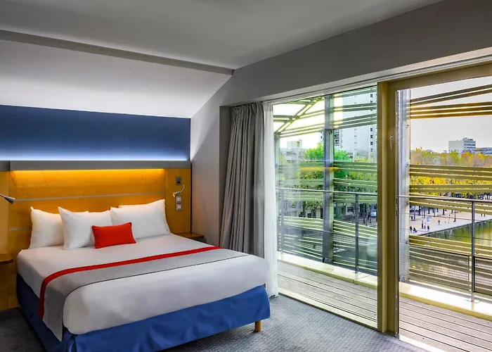 Express Paris-canal De La By Ihg Paris