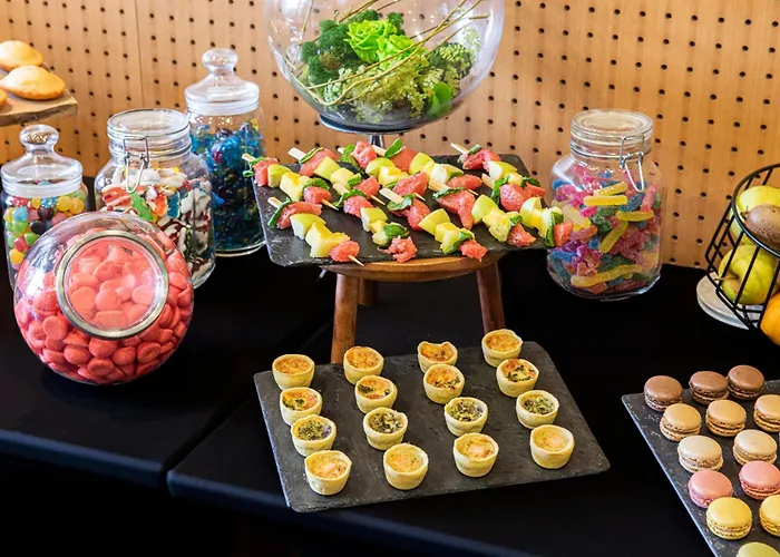 Express Paris-canal De La By Ihg Paris