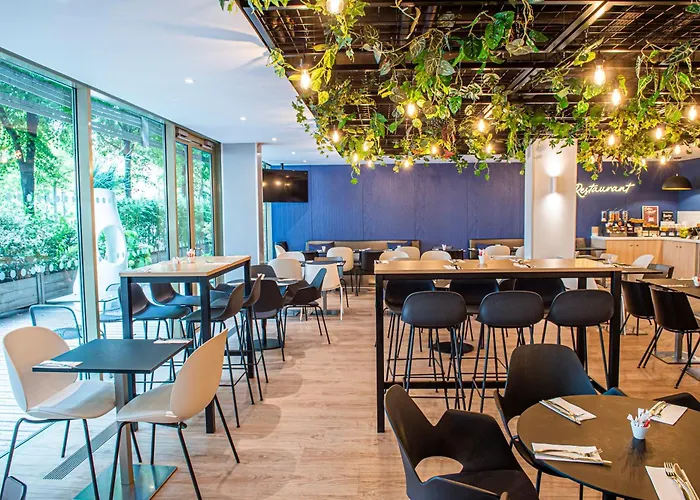 Express Paris-canal De La By Ihg Paris