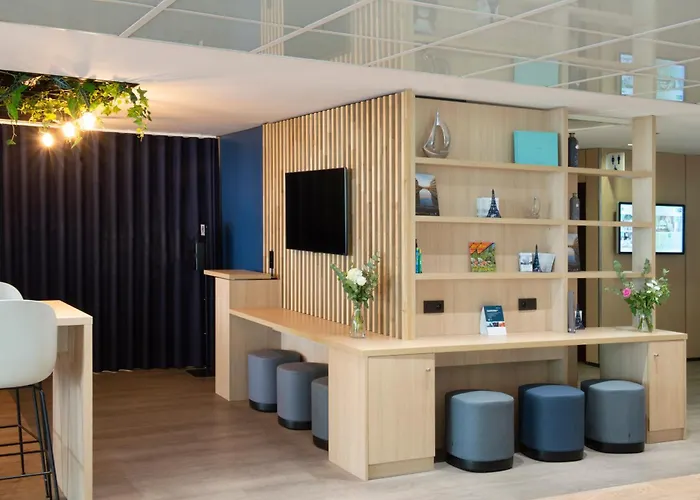 Express Paris-canal De La By Ihg 3* Paris