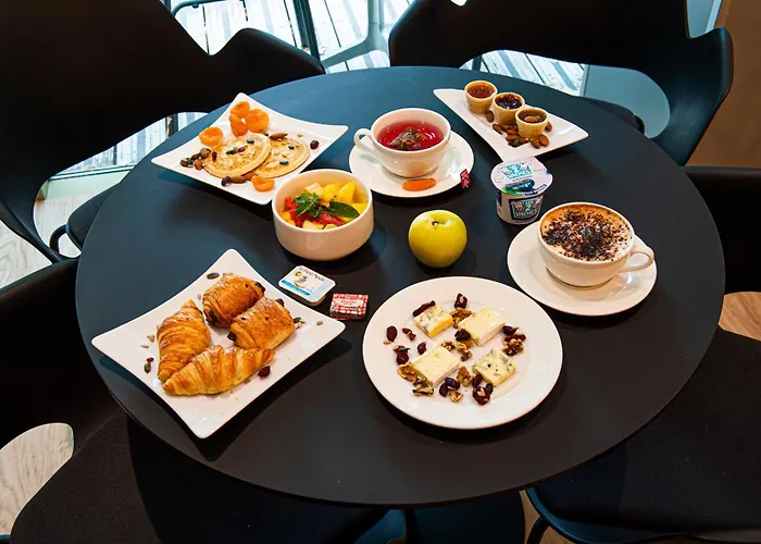 Hotel Express Paris-canal De La By Ihg 3*