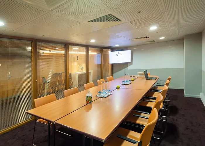 Express Paris-canal De La By Ihg Paris