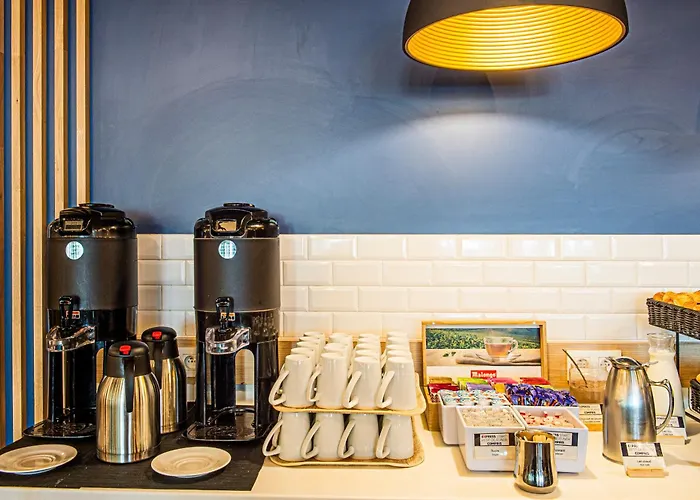 Hotel Express Paris-canal De La By Ihg 3*