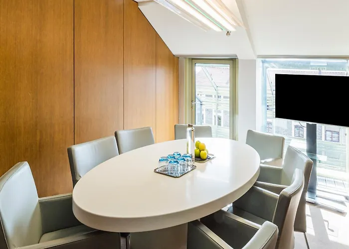 Express Paris-canal De La By Ihg 3*