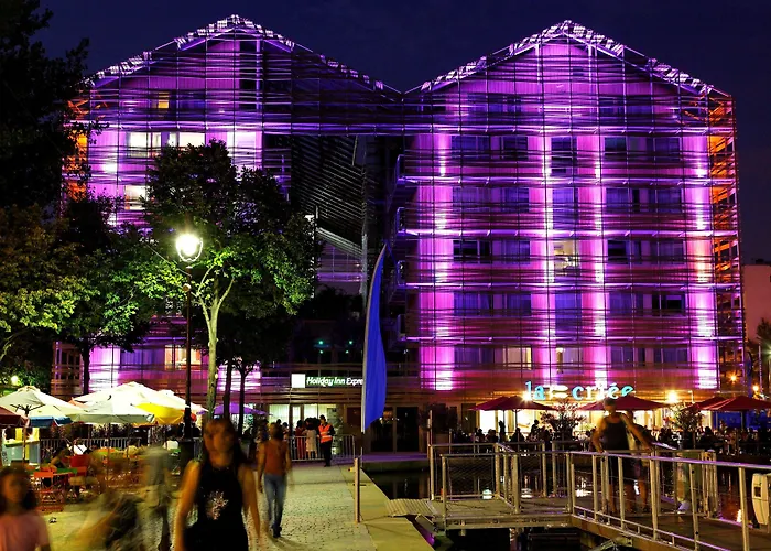 Hotel Express Paris-canal De La By Ihg Paris