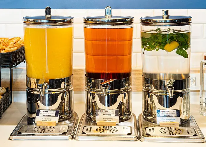 Express Paris-canal De La By Ihg 3* Paris